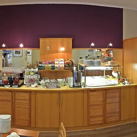 فندق Partner Central-hotel