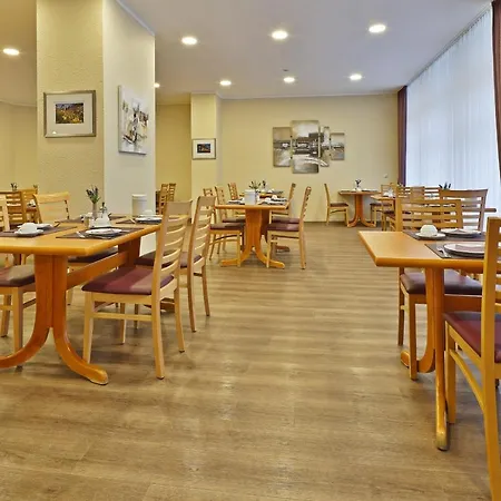 Partner Central-hotel