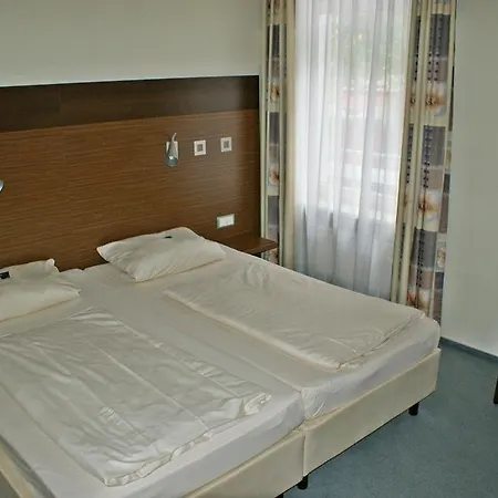 酒店 Partner Central-hotel