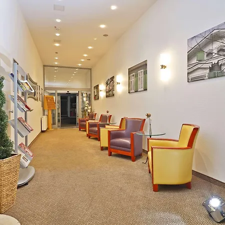 فندق Partner Central-hotel