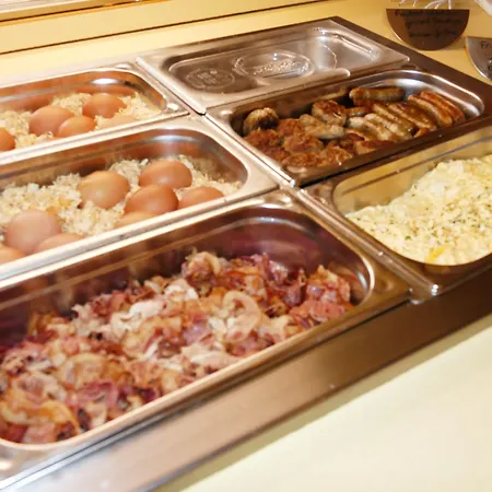 Partner Central-hotel Hotel