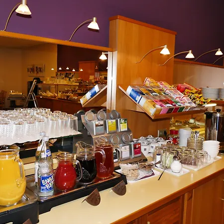 فندق Partner Central-hotel وبرتال