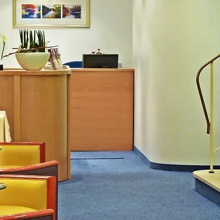 Partner Central-hotel Hotel 3*