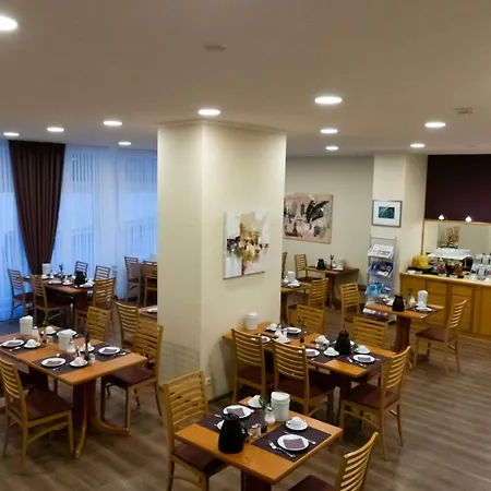 Partner Central-hotel Hotel 3*