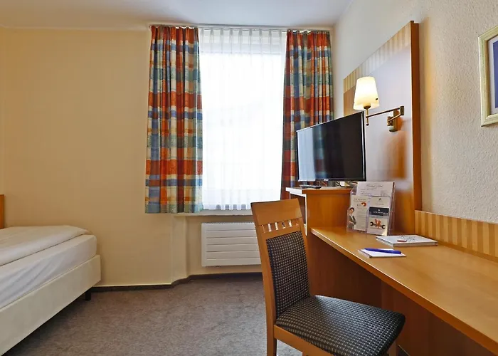 Partner Central-hotel 3* וופרטל