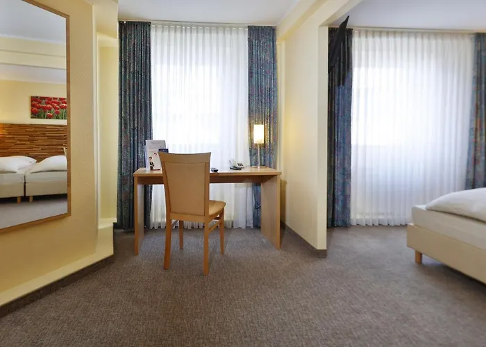 Partner Central-hotel 3*