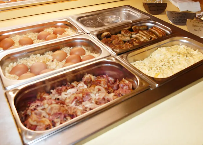 Partner Central-hotel Hotel