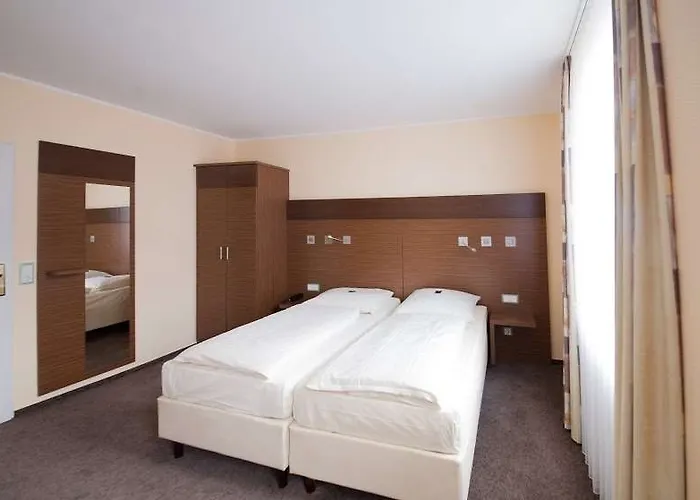 Hotel Partner Central-hotel 3*