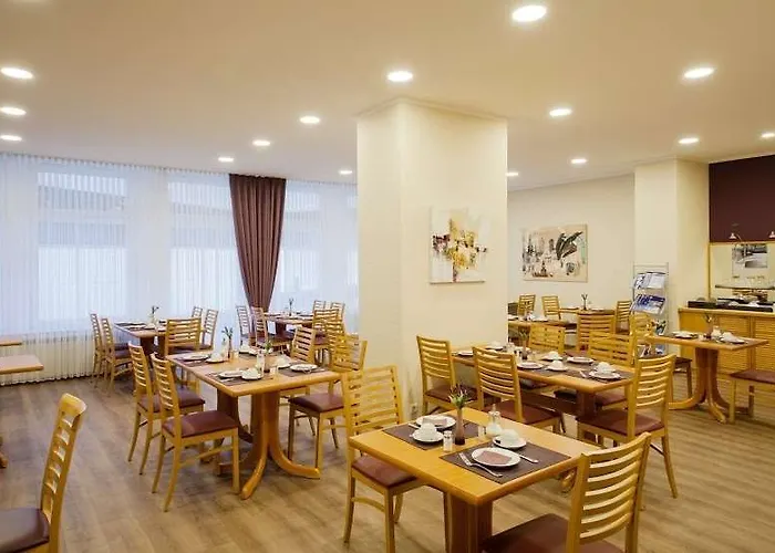 Hotel Partner Central-hotel 3*