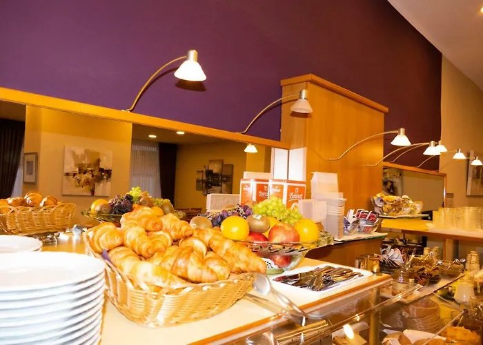 Partner Central-hotel Hotel 3*